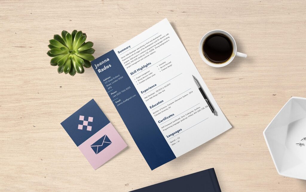 Comment créer un CV adapté aux métiers de l'e-business ?