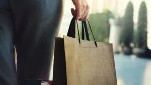 Communication par l’objet : pourquoi miser sur le sac cabas personnalisé ?