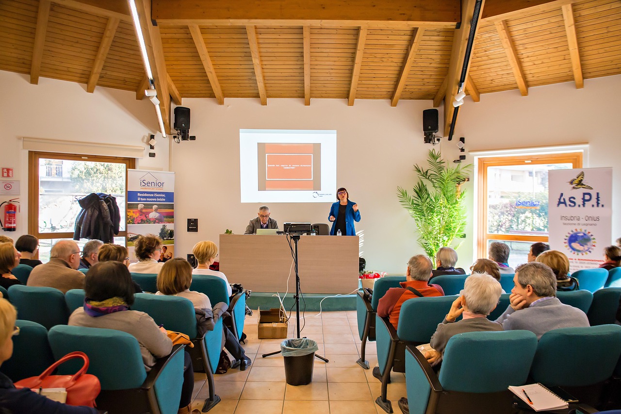 Comment réussir un événement d’entreprise impactant grâce à un conférencier professionnel ?