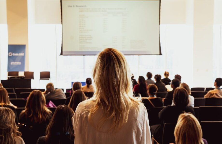 Conférencier_d_entreprise_:_pourquoi_le_solliciter_?