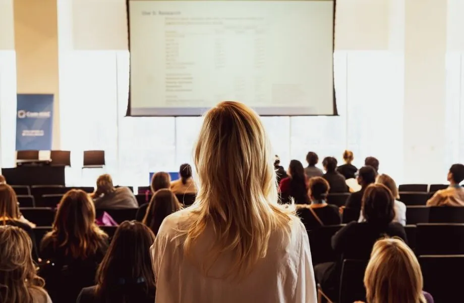 Conférencier_d_entreprise_:_pourquoi_le_solliciter_?