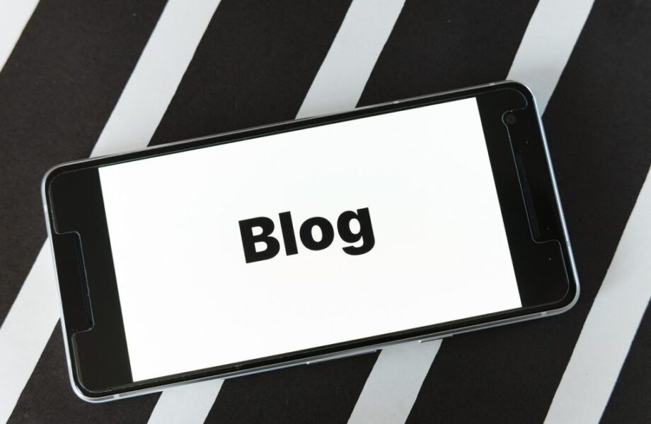 Une_nouvelle_stratégie_de_communication_:_les_blogueurs