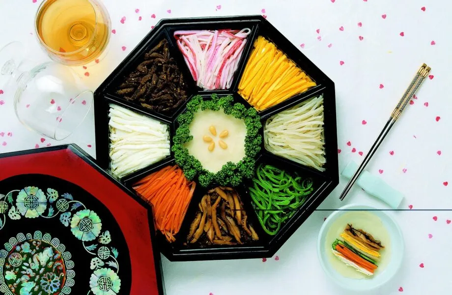 Faites_livrer_votre_repas_au_bureau_avec_le_meilleur_traiteur