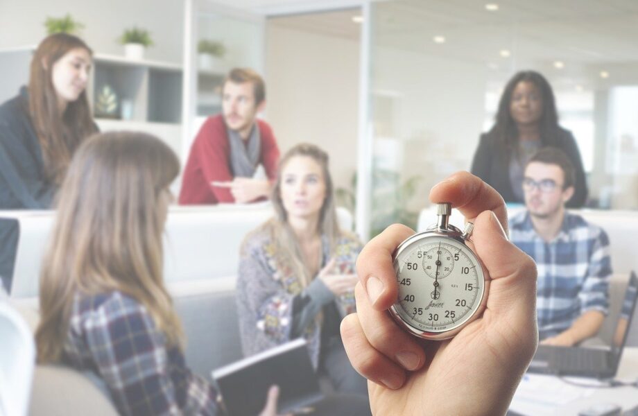 Comment_faire_pour_que_les_employés_de_votre_agence_de_marketing_suivent_leur_temps_de_travail_?