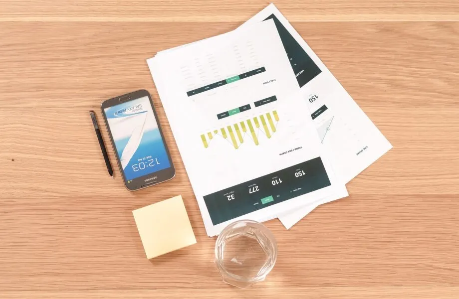 Les_avantages_du_business_intelligence_et_l_analyse_de_données_pour_les_grandes_entreprises